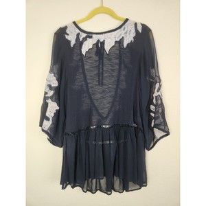 Urban Outfitter Ecote Black Sheer Deep V‎ Back Lace Cutout Top Women’s XS